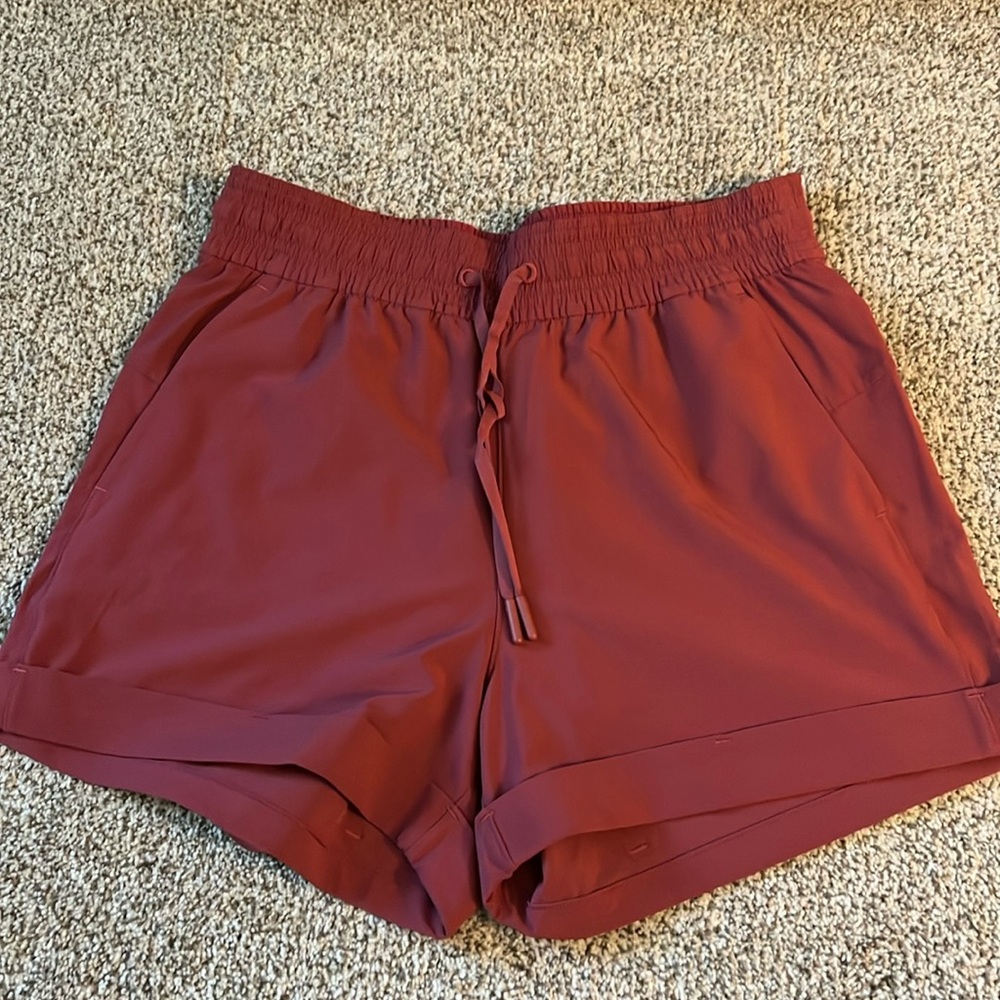 Women’s lululemon shorts